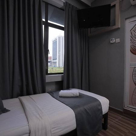 DJ Citi Inn Premier Kuala Terengganu Bagian luar foto